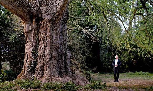 Silent Friend Silent Friend